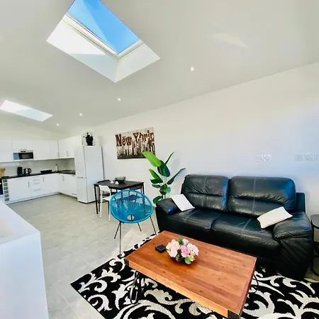 Maison Arkea Arena, Climatisee Avec Menage, Draps Et Serviettes Inclus Floirac