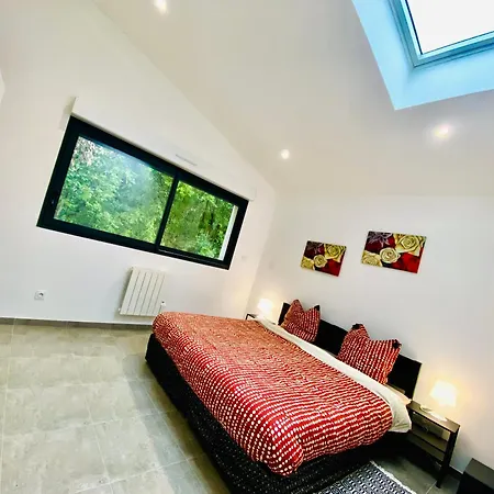Maison Arkea Arena, Climatisee Avec Menage, Draps Et Serviettes Inclus Апартаменты