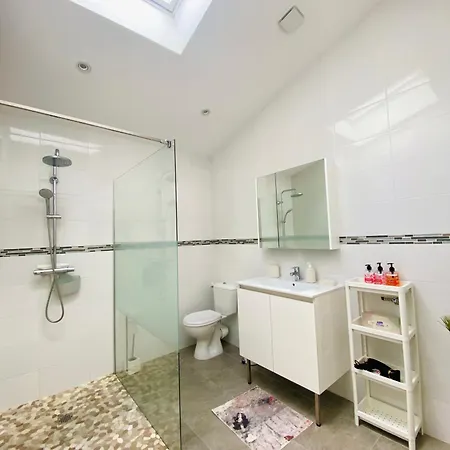 Maison Arkea Arena, Climatisee Avec Menage, Draps Et Serviettes Inclus Apartman *